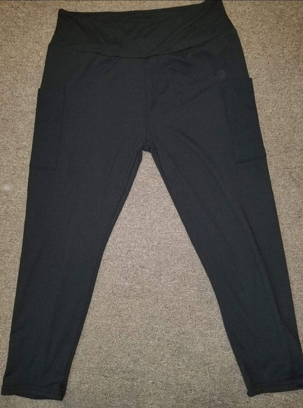 Black Capris with pockets - Smarty Pants Boutique NH